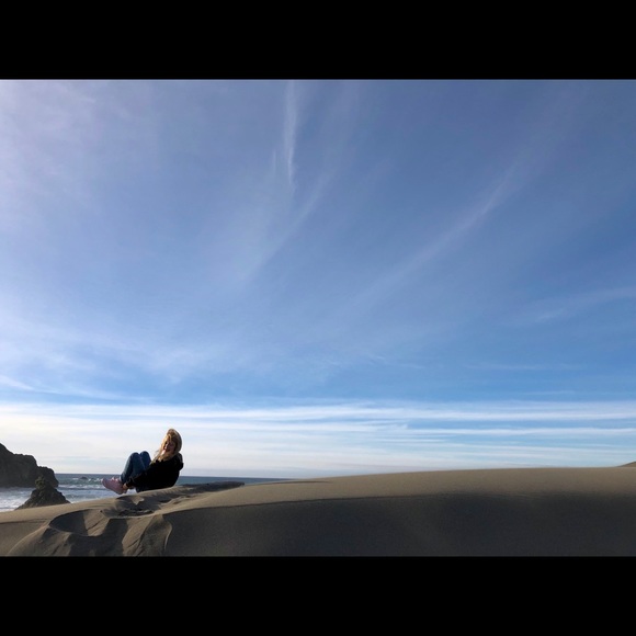 Meet your Posher, Kailey - Picture 7 of 8